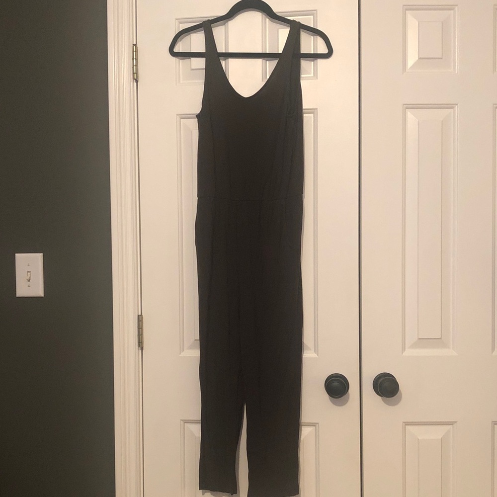 H&M Classic Earthy Green Comfy Jumpsuit